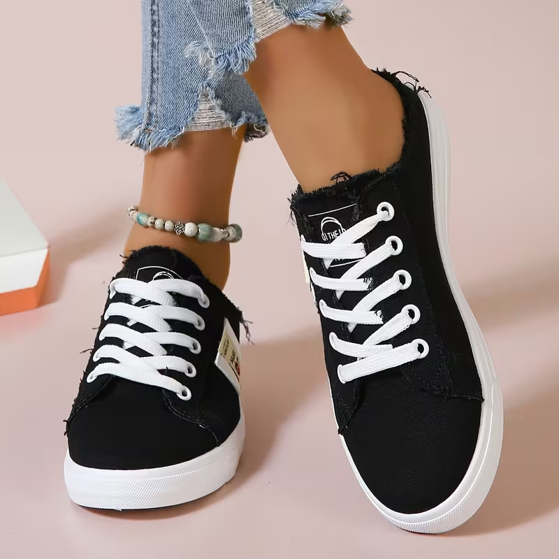 Zapatillas de lona sin cordones con bordes desflecados