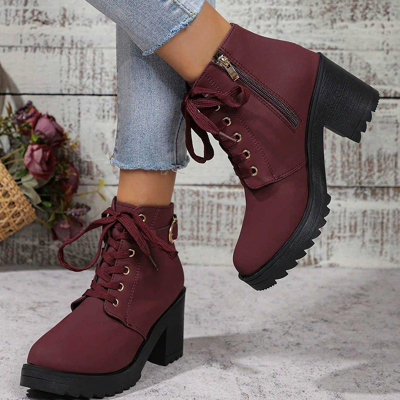Botines con cordones y tacón ancho (modelo 2)